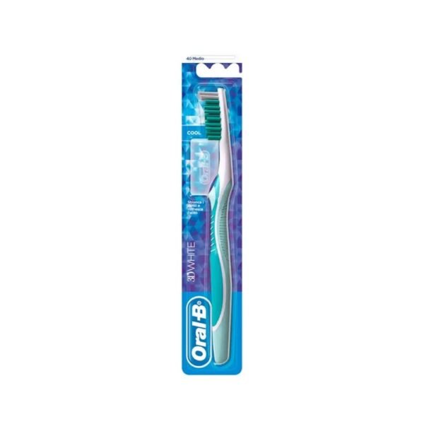 ORAL-B 3D white toothbrush medium, 1 pcs