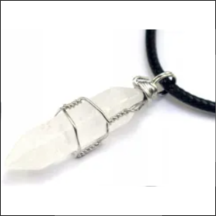jeranet pendant stone rock crystal necklace w580